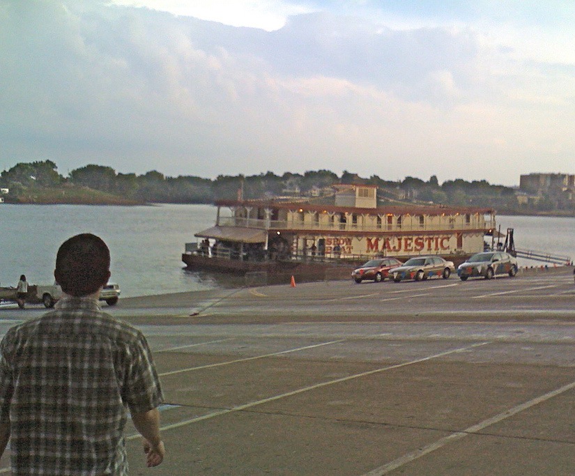 Sunset falls on the 100th lifetime performance of Go-Go Beach, which happened at the Showboat Majestic, Cincinnati OH